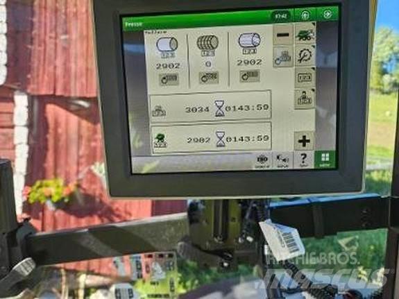 John Deere C441R 원형 곤포기
