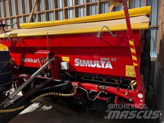Junkkari ST3000 퇴비살포기