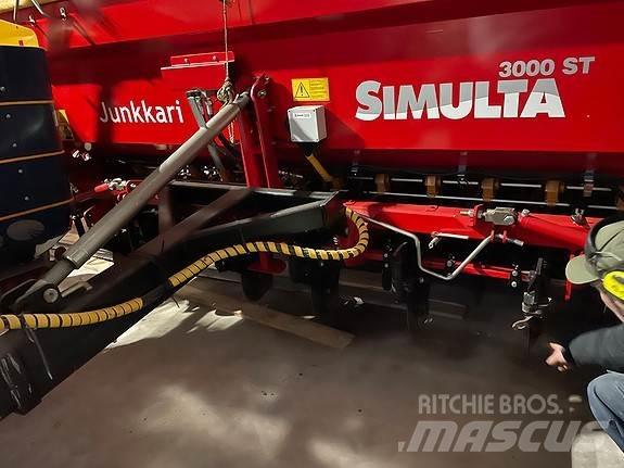 Junkkari ST3000 퇴비살포기