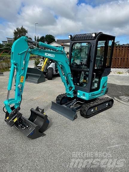Kobelco SK17SR-3E 소형 굴삭기 7톤 미만