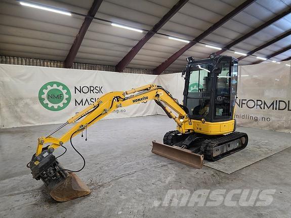Komatsu PC26MR-3 소형 굴삭기 7톤 미만