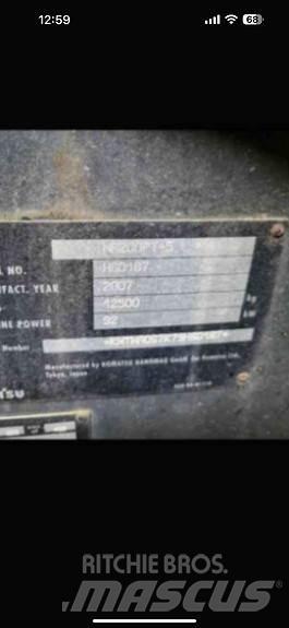 Komatsu WA200 PT  휠로우더