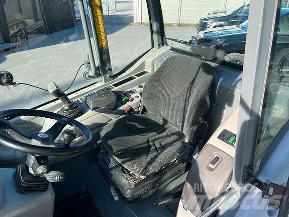 Kramer 5075  휠로우더