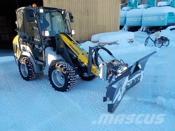 Kramer Brøyteklar  휠로우더