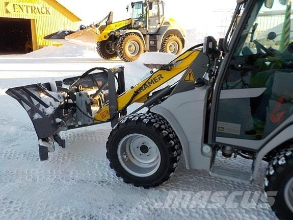 Kramer Brøyteklar  휠로우더