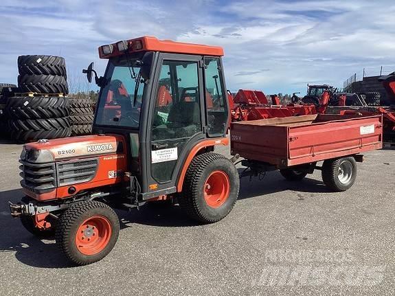 Kubota B2100 트랙터