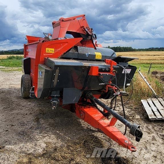 Kuhn Primor 5570M 원형 곤포기