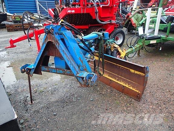 Lilleseth 2,5 m 제설 블레이드 및 제설기