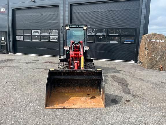 Manitou MLA5-50H  휠로우더