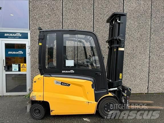 Mitsubishi FB35N 디젤 지게차