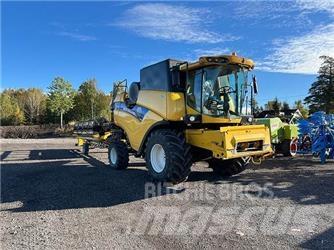 New Holland CX5080 콤바인 수확기