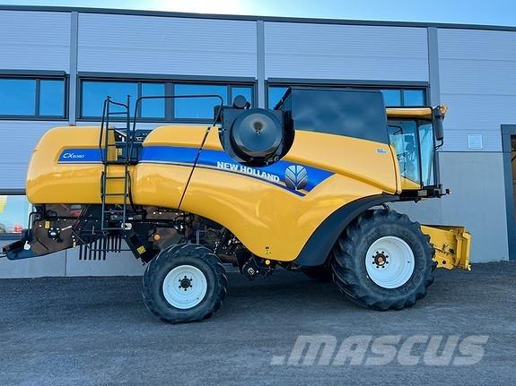 New Holland CX5080 콤바인 수확기