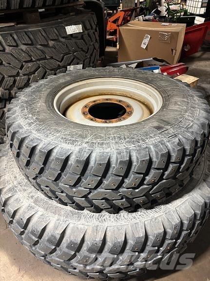 Nokian TRI 2 타이어, 휠 및 림
