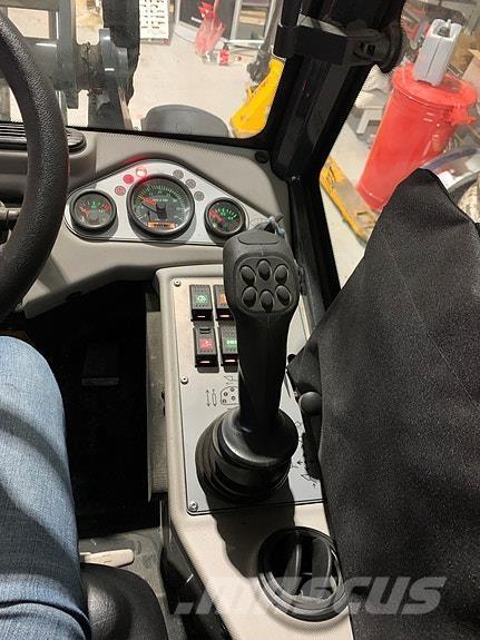 Norcar 7240 다목적 트레일러