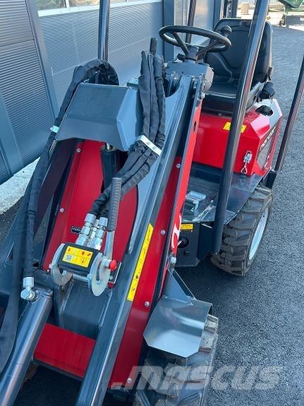 Norcar 755 XC  스키드로더