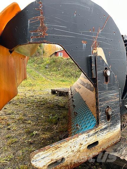  Øveraasen DEH285 제설 블레이드 및 제설기