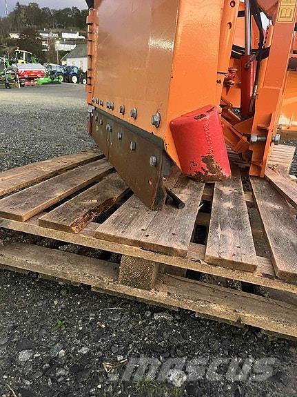 Rasco Vertus 3,0 기타 도로 및 제설 기계