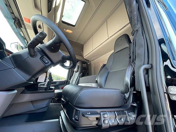 Scania R460A4X2LB 트랙터 유닛