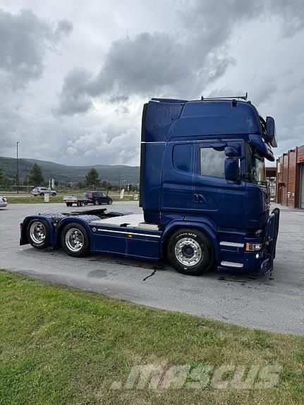 Scania R580 트랙터 유닛