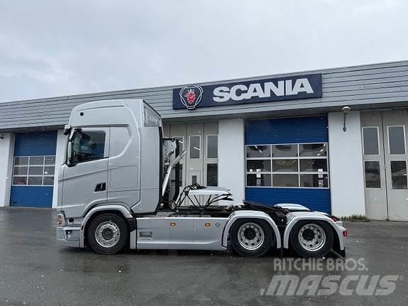 Scania S770 A6x4NB 트랙터 유닛