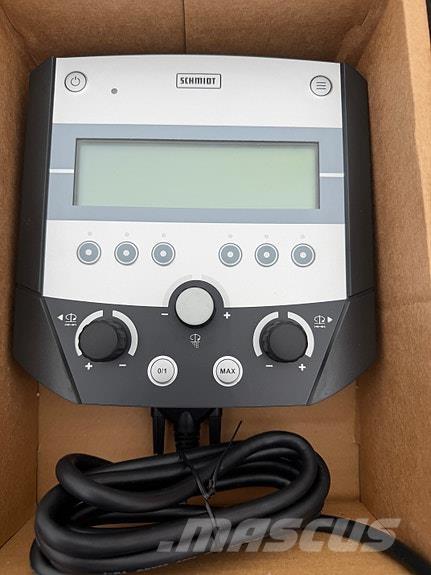 Schmidt Traxos S15 기타 도로 및 제설 기계