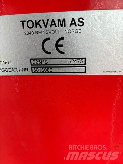 Tokvam 225HS 제설기