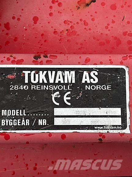 Tokvam 230HS 제설기