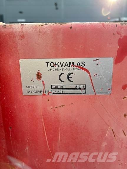 Tokvam 240 THS 제설기