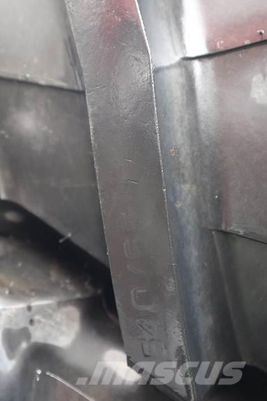 Trelleborg TM800 타이어, 휠 및 림