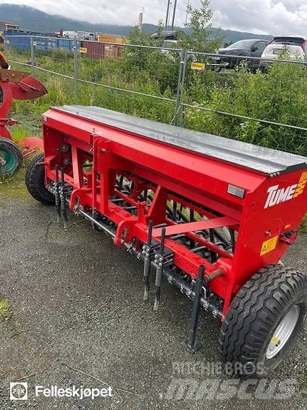 Tume CK3000 미네랄 살포기