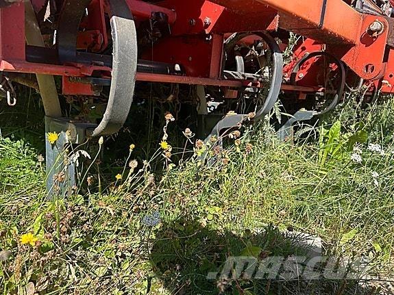 Tume HKL 3000 미네랄 살포기