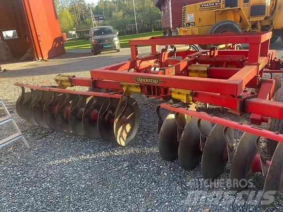 Väderstad XT 3,8 디스크 하로우(쇄토기)