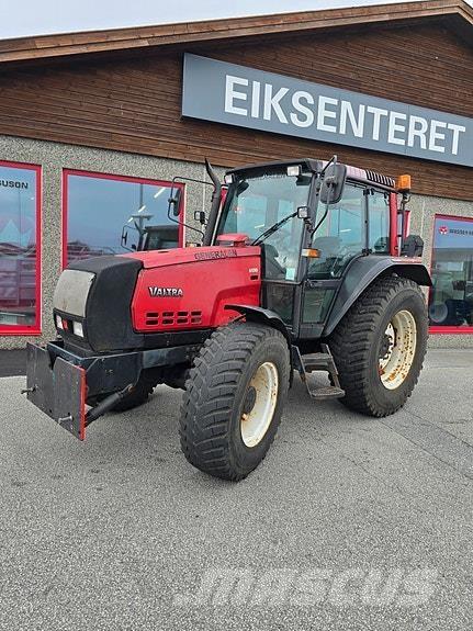 Valtra 6400 트랙터