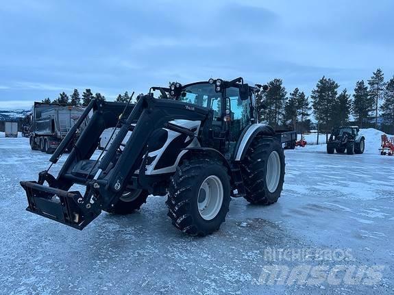 Valtra A105H 트랙터