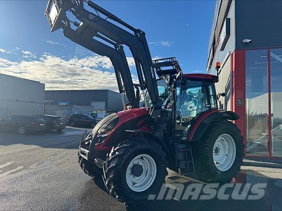 Valtra A115 H4 트랙터