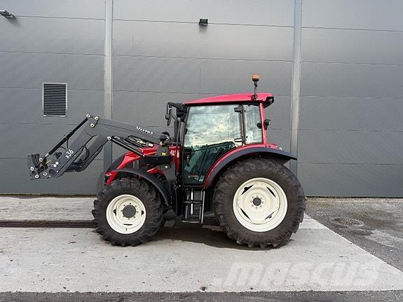 Valtra A95 트랙터
