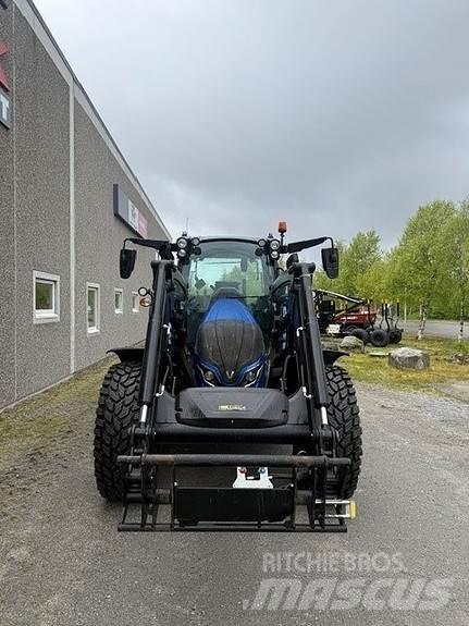 Valtra G 135 A 트랙터