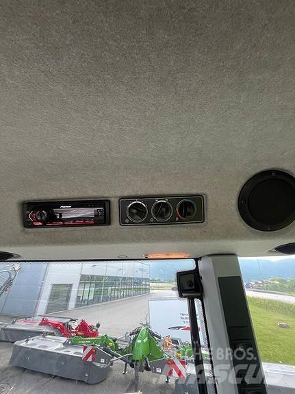 Valtra G115A 트랙터