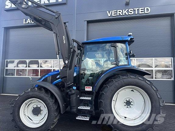Valtra G135 Activ 트랙터