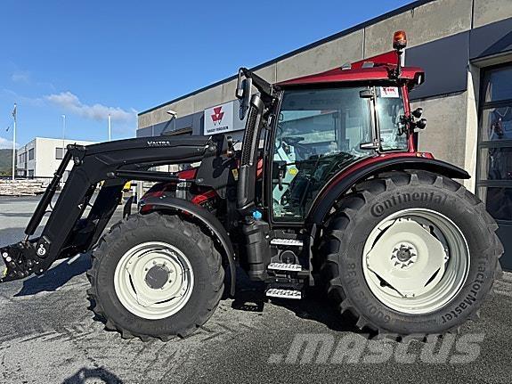 Valtra G135 Versu 트랙터