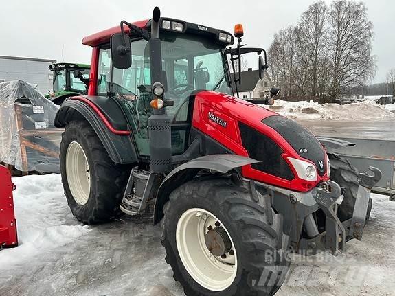 Valtra N103 트랙터