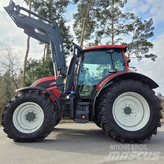 Valtra N155 Direct 트랙터