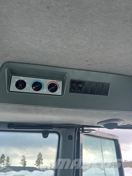 Valtra N163 트랙터