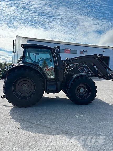 Valtra N174 Direct 트랙터