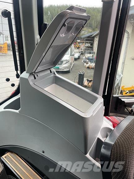 Valtra N174 Versu 트랙터