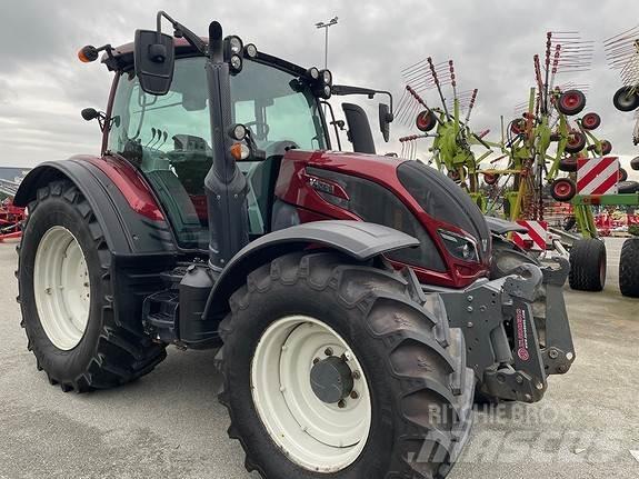 Valtra N174A 트랙터