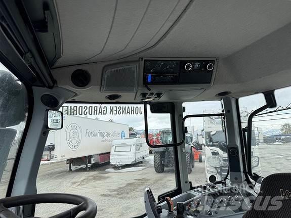 Valtra N174D 트랙터