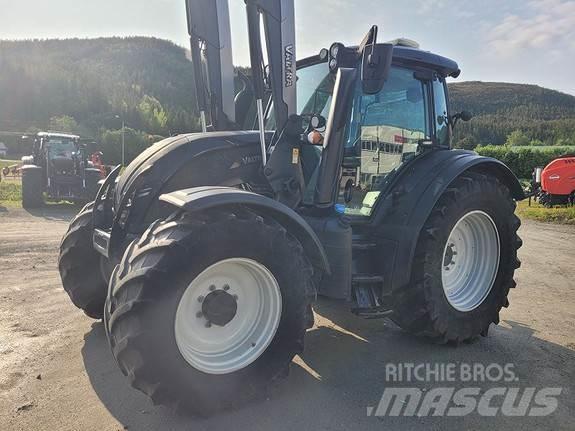 Valtra N174D 트랙터