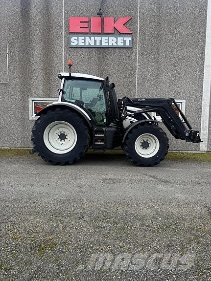 Valtra N174D 트랙터