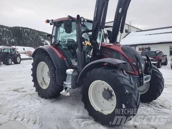 Valtra N174H 트랙터
